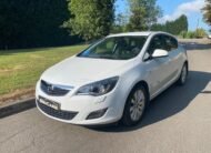 OPEL Astra 1.4 Turbo Auto