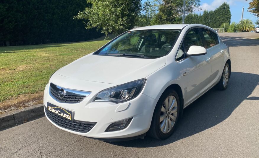 OPEL Astra 1.4 Turbo Auto