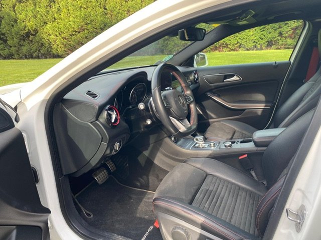 MERCEDES-BENZ GLA 45 AMG 4 MATIC