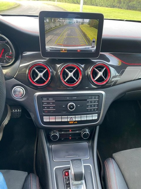 MERCEDES-BENZ GLA 45 AMG 4 MATIC