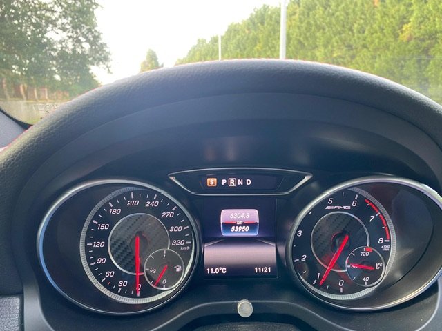 MERCEDES-BENZ GLA 45 AMG 4 MATIC