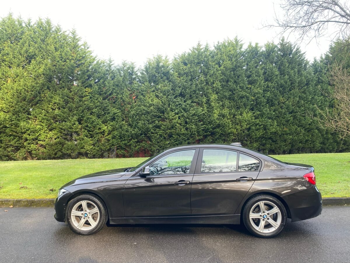 BMW Serie 3 318D Sport