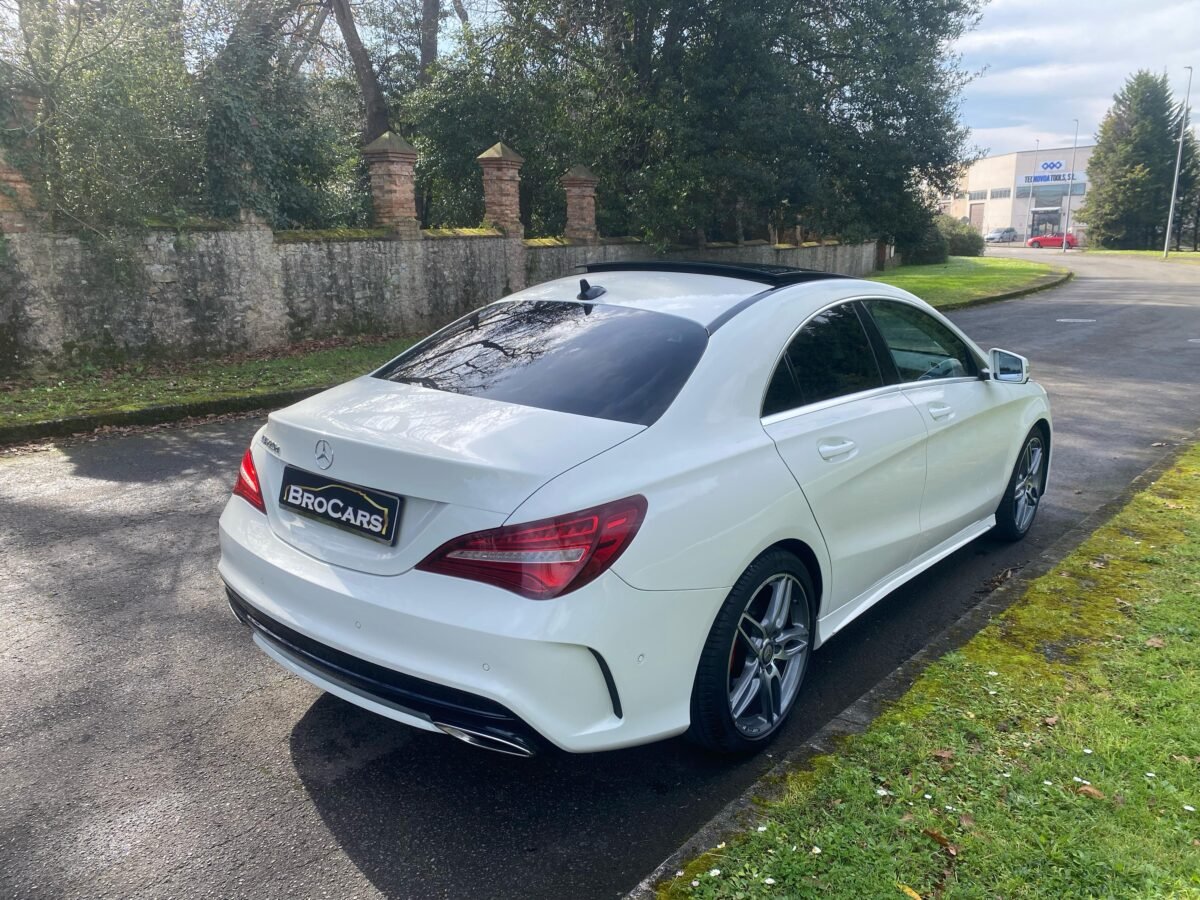MERCEDES-BENZ CLA 220 CDI AMG