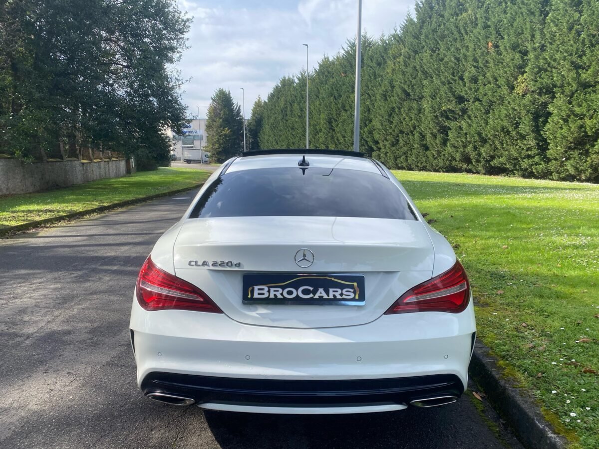 MERCEDES-BENZ CLA 220 CDI AMG