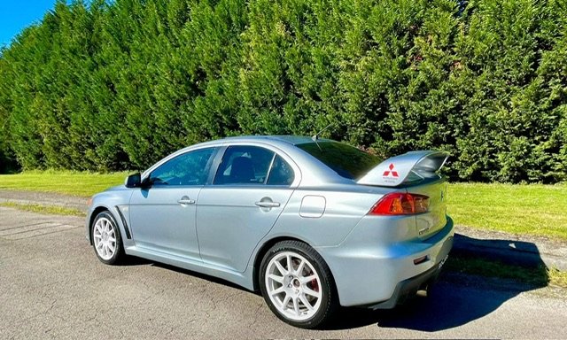 MITSUBISHI Lancer Evolution 2.0 16V MR