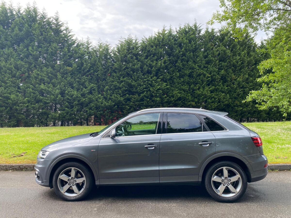 AUDI Q3 2.0 TDI Sline Quattro 