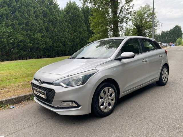 HYUNDAI I20 1.2 Mpi Essence