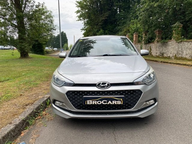 HYUNDAI I20 1.2 Mpi Essence