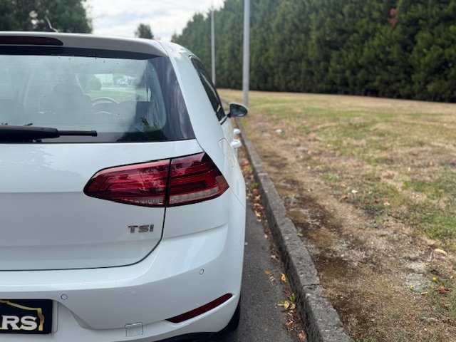 VOLKSWAGEN 1.0 TSI ADVANCE