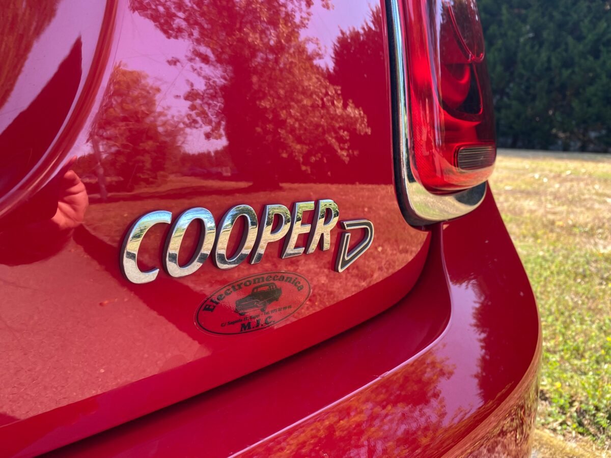 MINI Cooper  D 5 PUERTAS