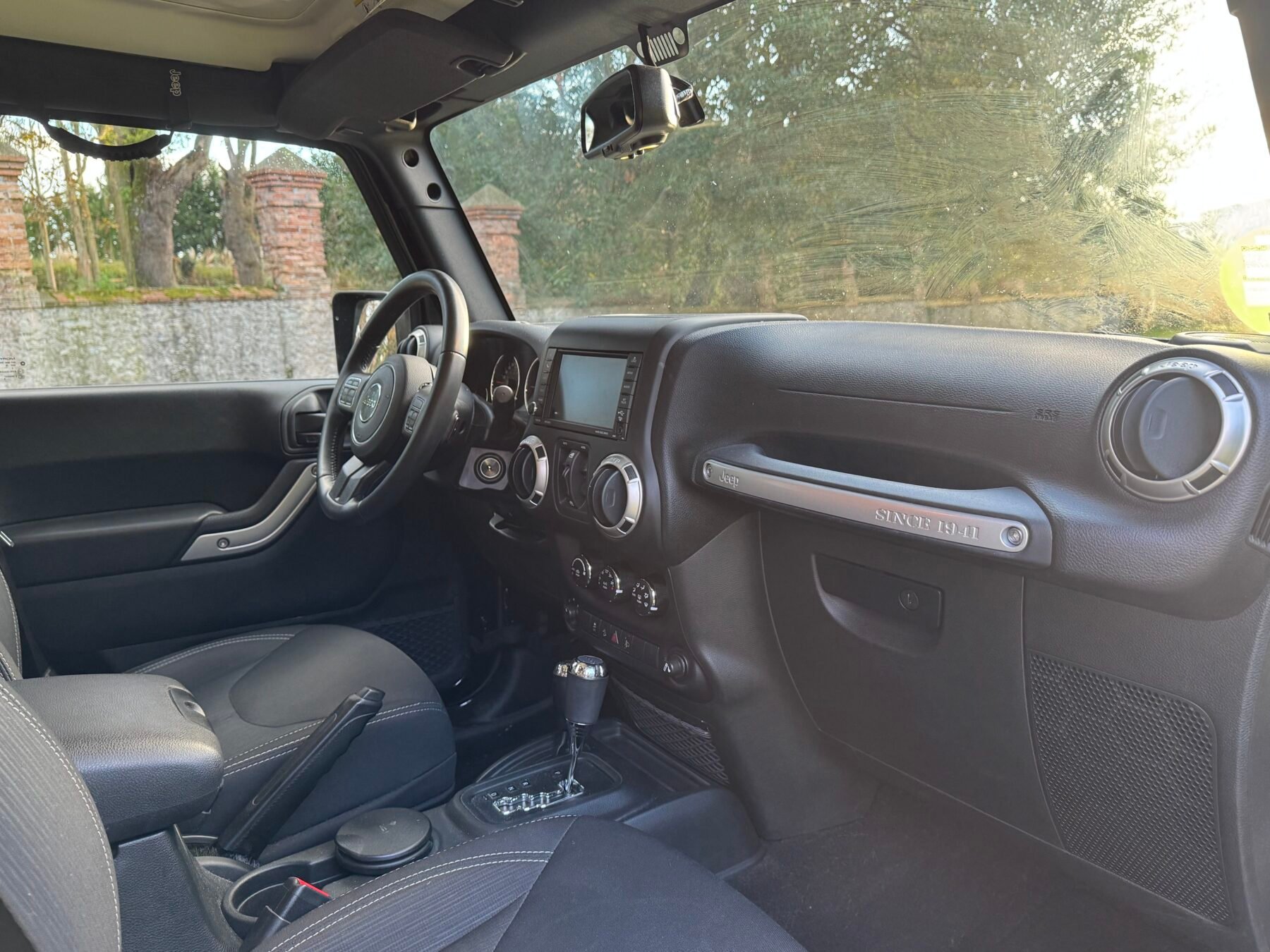 JEEP 2.8 CRD SAHARA AUTO