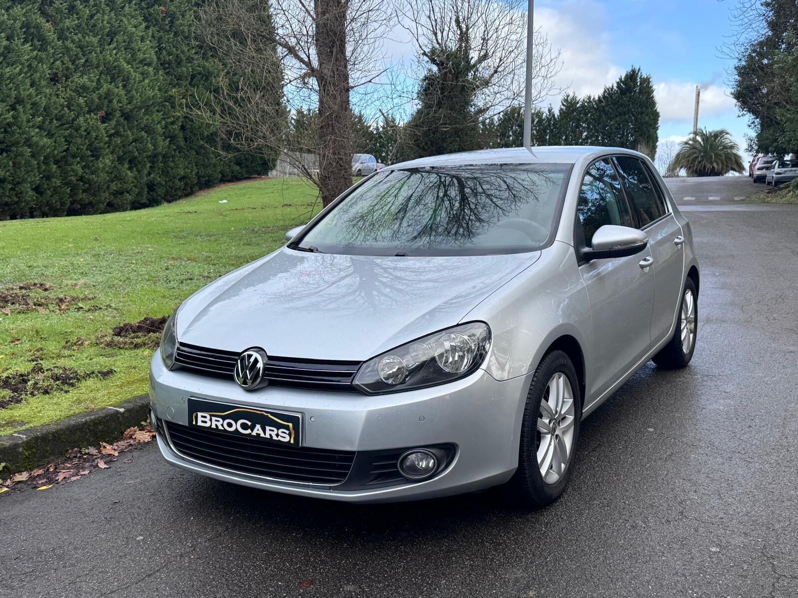 VOLKSWAGEN GOLF 1.6 TDI ADVANCE Bluemotion