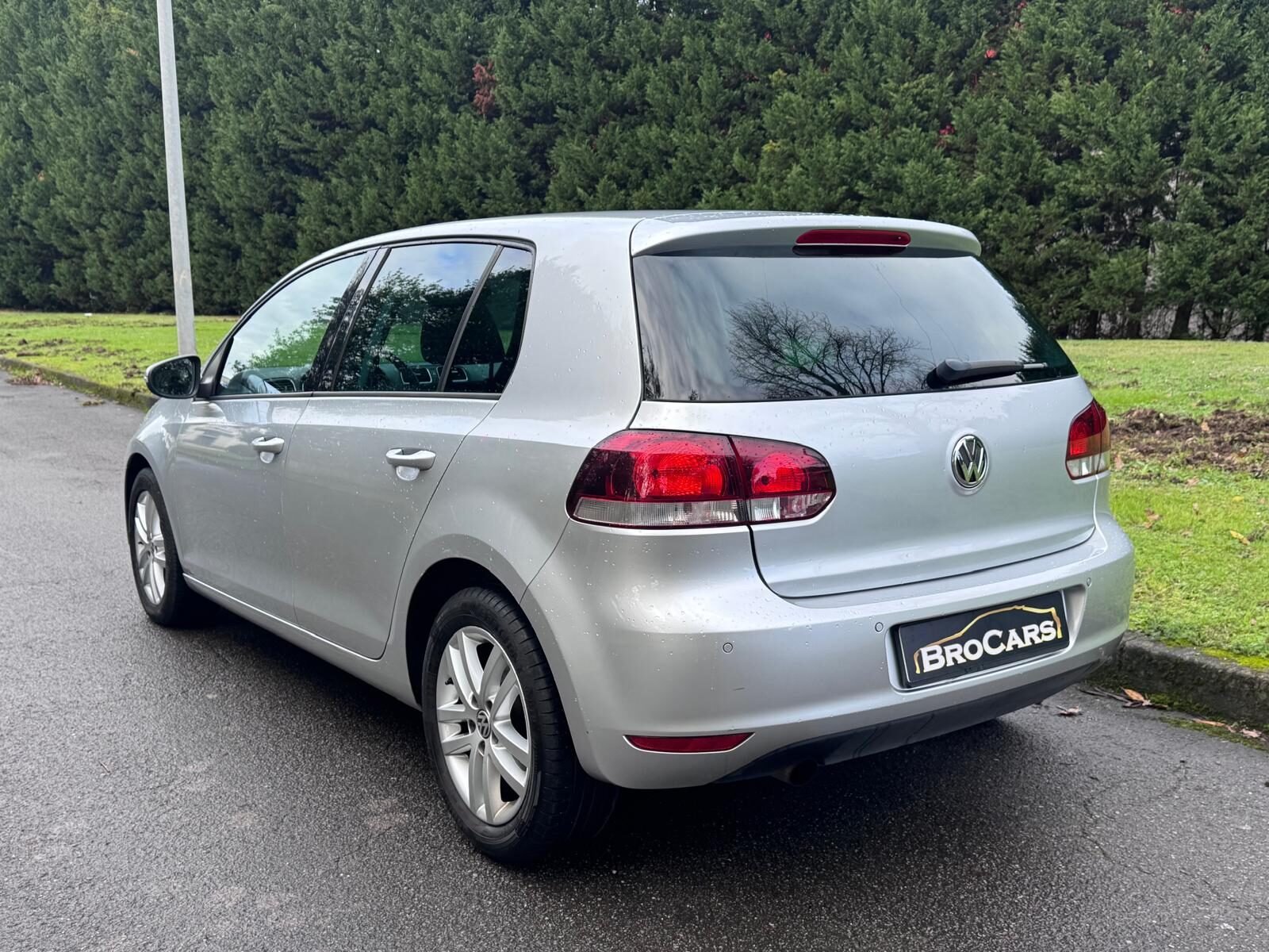 VOLKSWAGEN GOLF 1.6 TDI ADVANCE Bluemotion