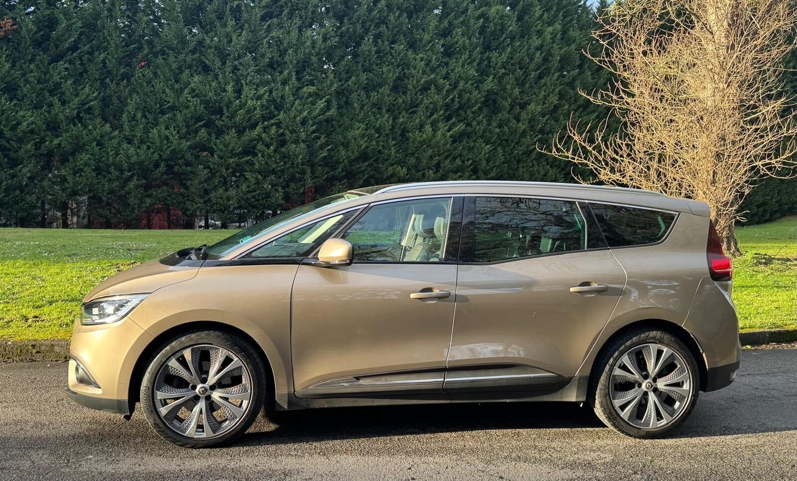 RENAULT GRAN SCENIC 1.4 TCE 140CV ZEN