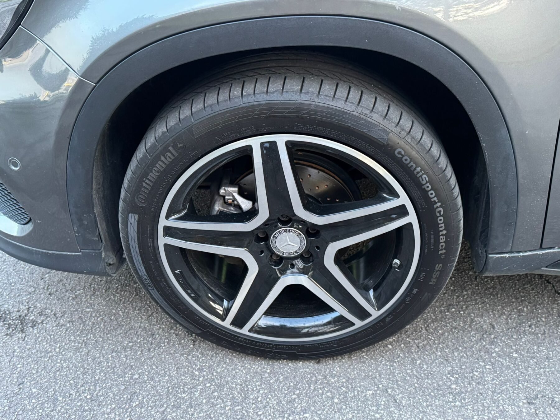 MERCEDES-BENZ GLA 200 CDI AMG LINE