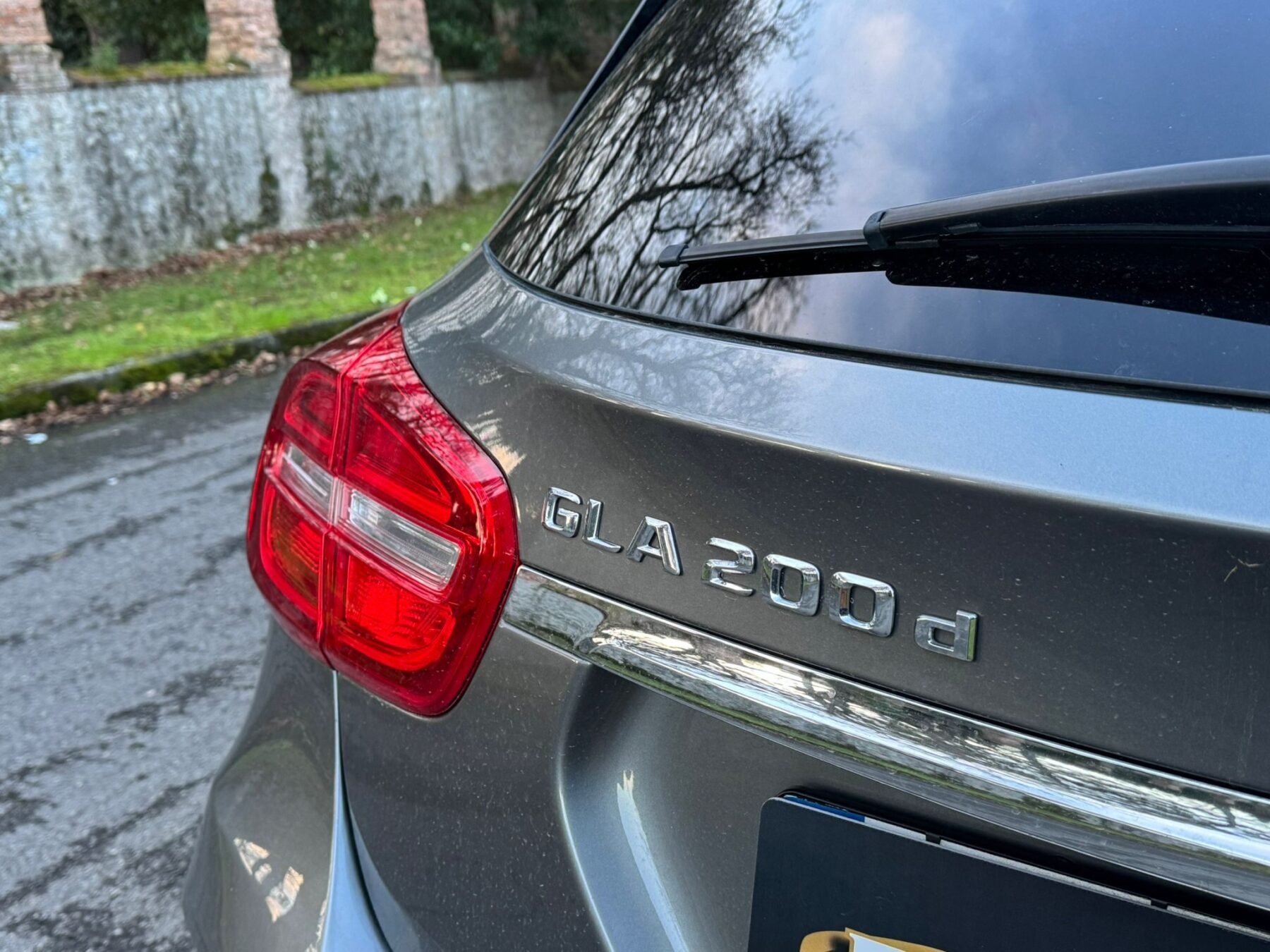 MERCEDES-BENZ GLA 200 CDI AMG LINE