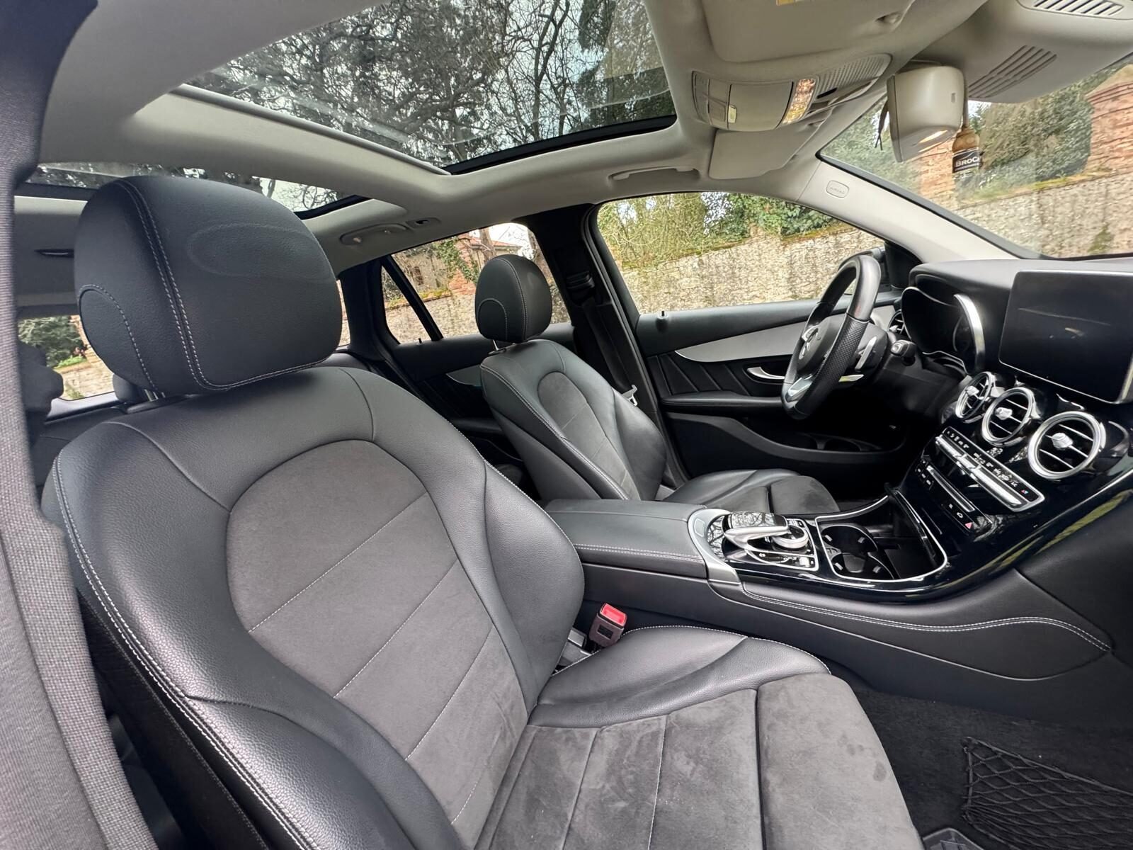 MERCEDES-BENZ GLC 250 AMG 4 MATIC