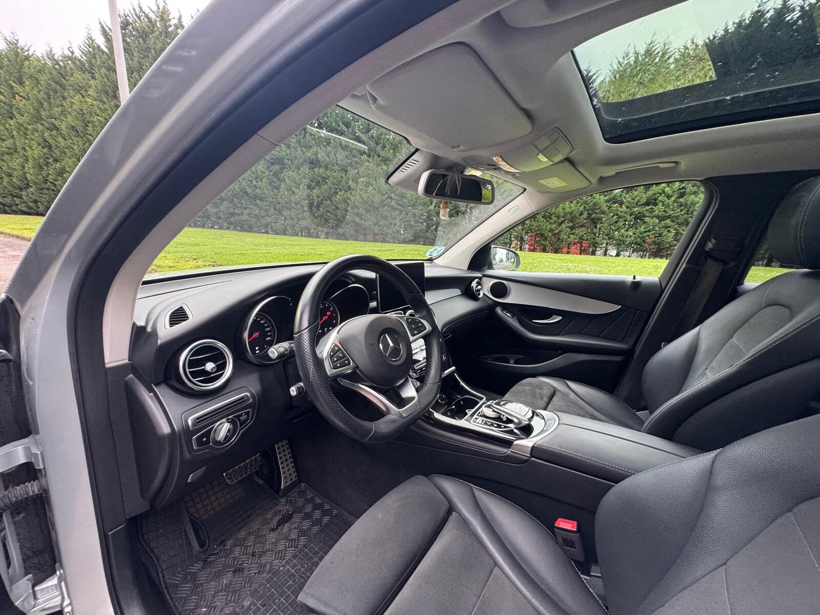 MERCEDES-BENZ GLC 250 AMG 4 MATIC