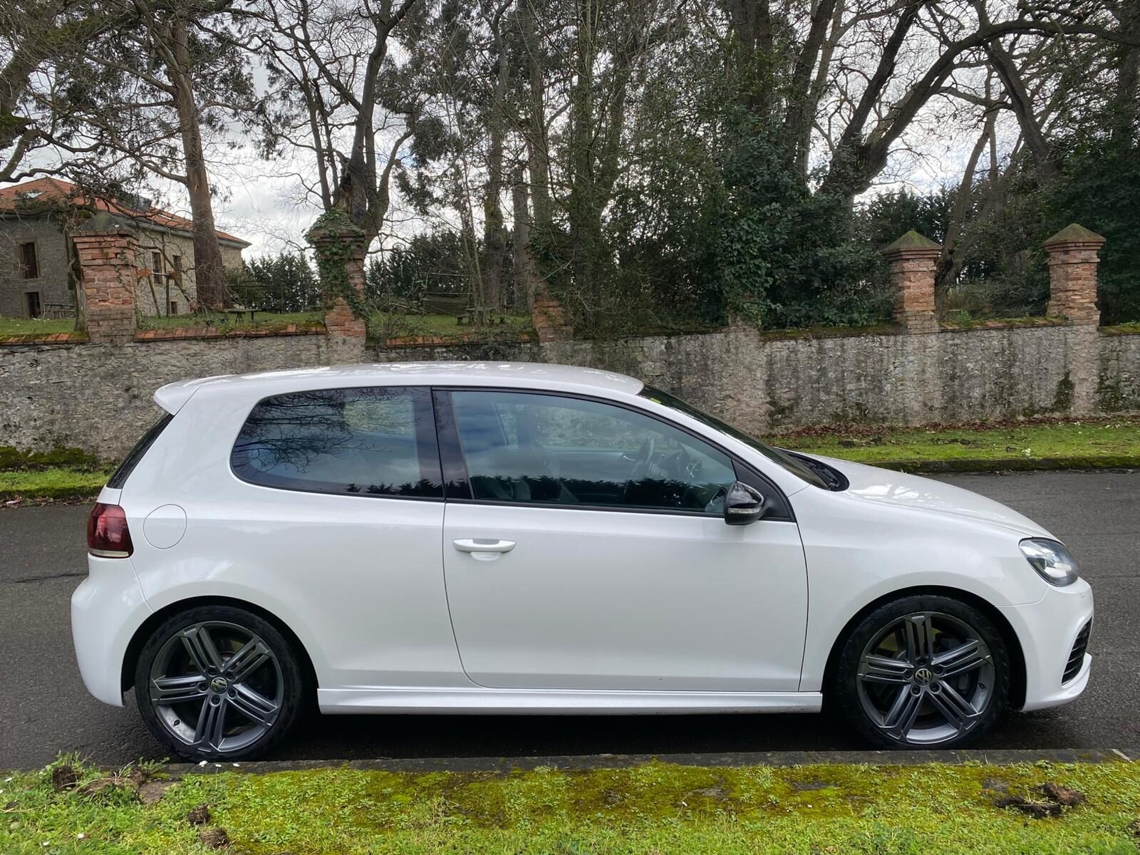 VOLKSWAGEN GOLF R 4MOTION