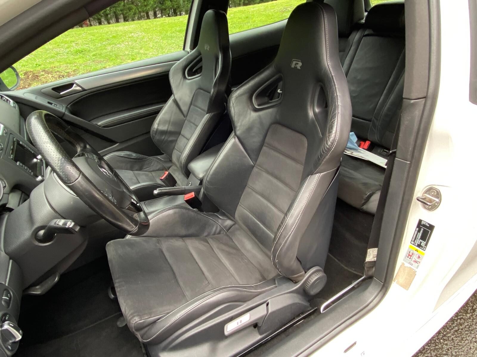 VOLKSWAGEN GOLF R 4MOTION