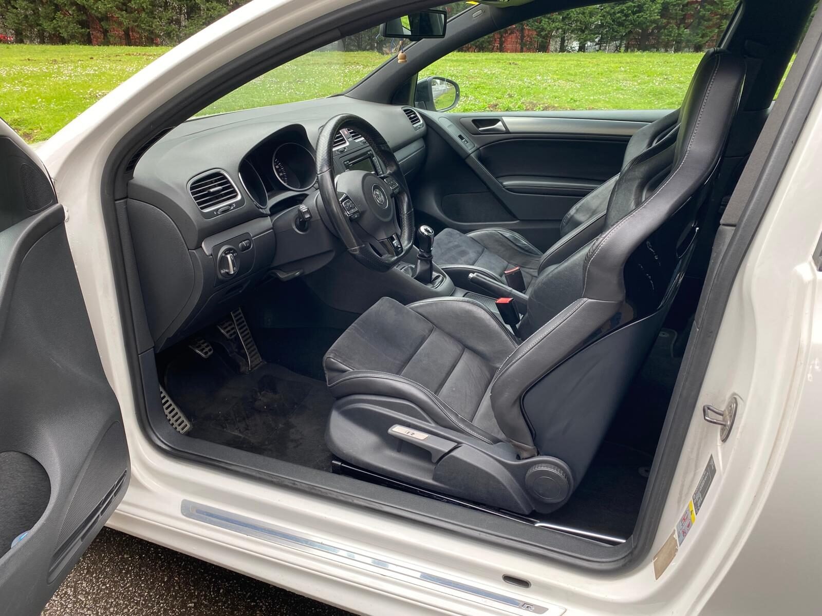 VOLKSWAGEN GOLF R 4MOTION