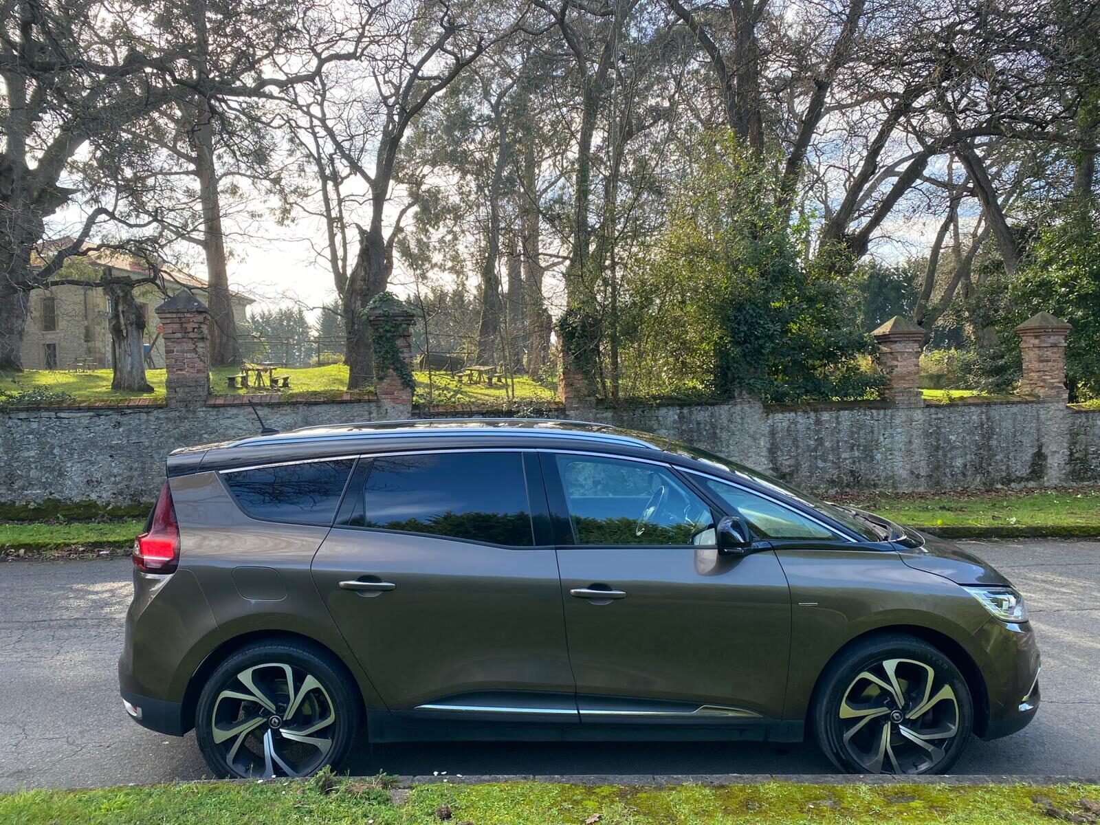 RENAULT GRAN SCENIC EDITION ONE dCI 130CV