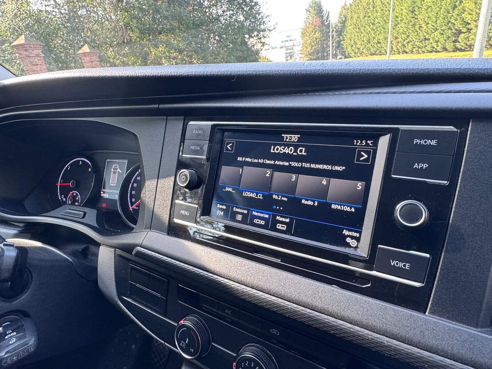 VOLKSWAGEN TRANSPORTER 2.0 Tdi Furgon Corto