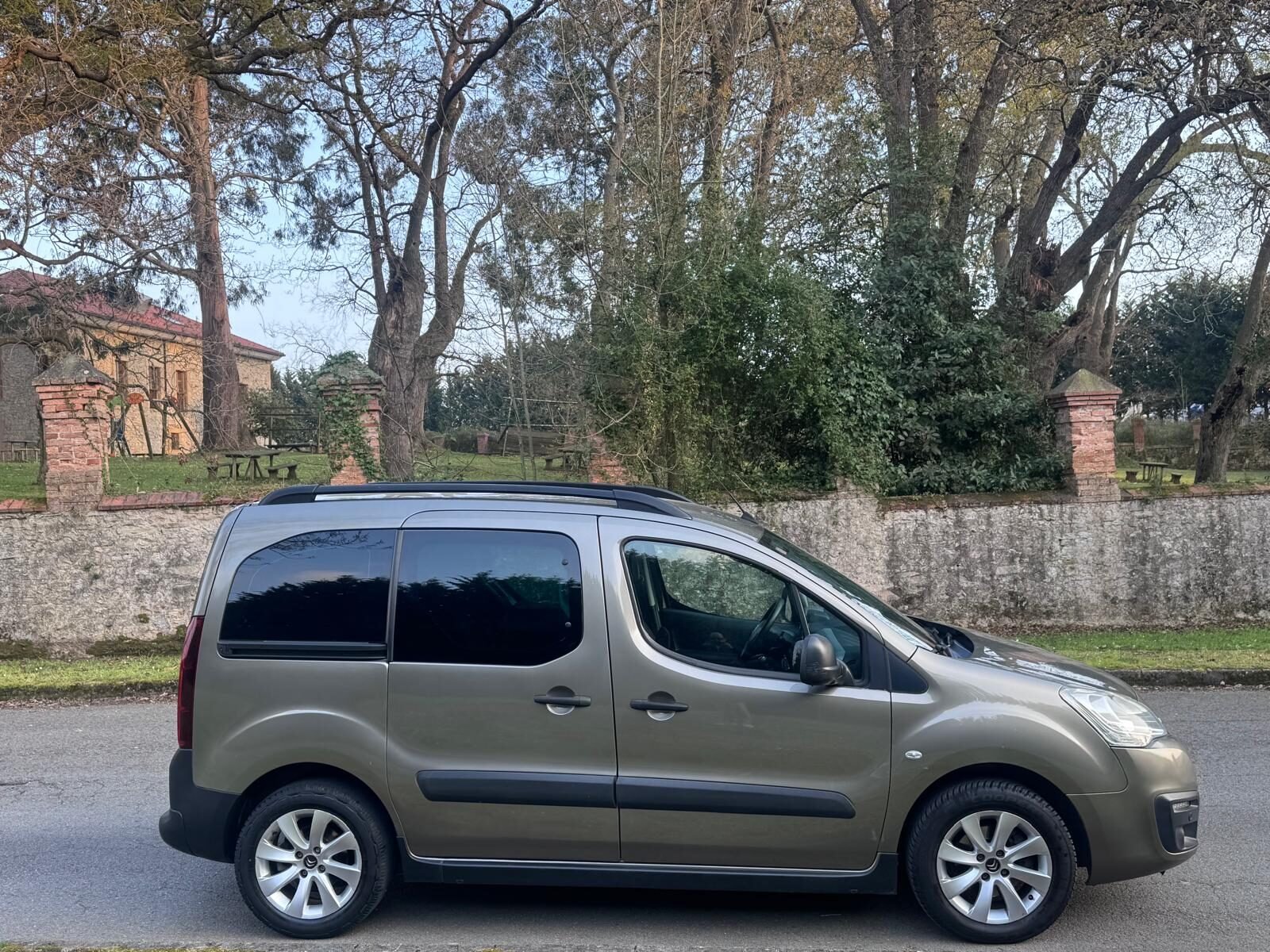 CITROEN BERLINGO 1.6 HDI 20 ANIVERSARIO MULTISPACE