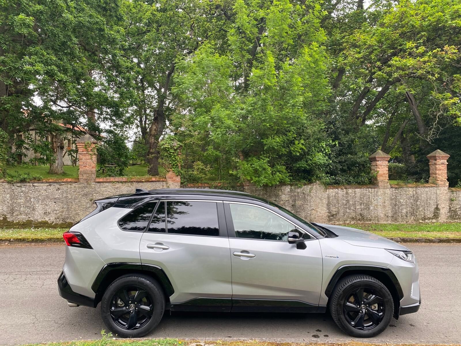 TOYOTA RAV4 2.5h FEEL