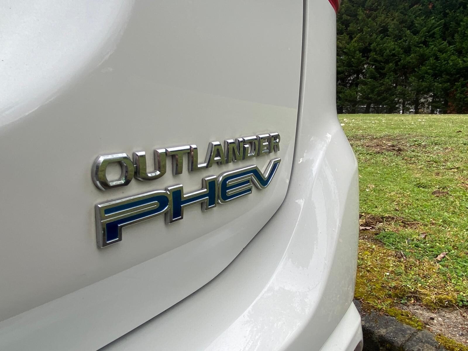 MITSUBISHI OUTLANDER 2.4 PHEV KAITEKI 