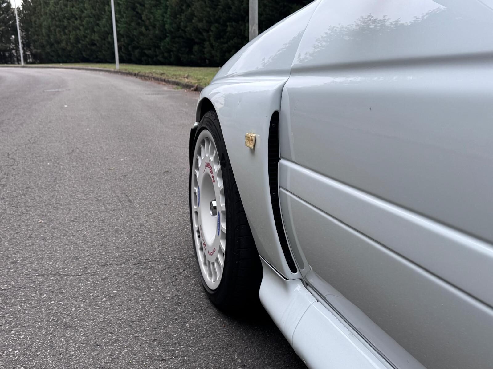 FORD ESCORT RS COSWORTH