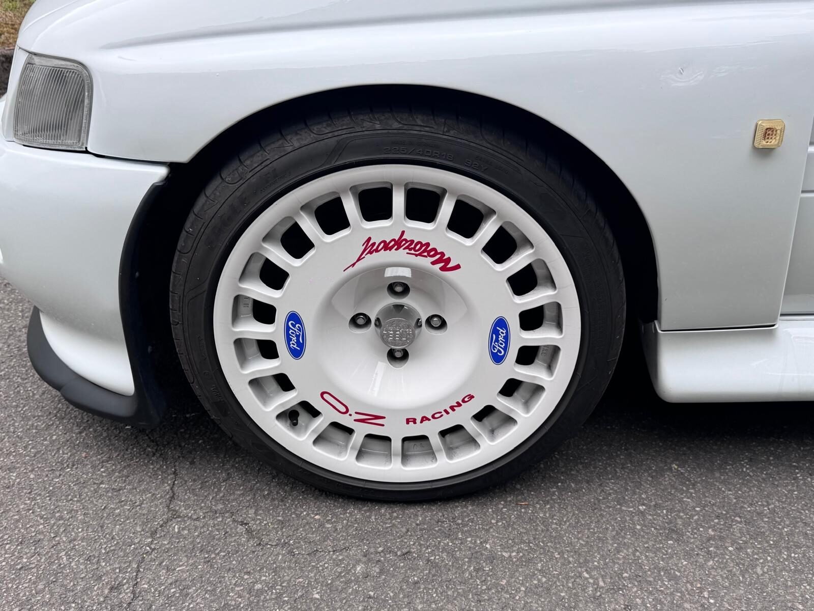 FORD ESCORT RS COSWORTH