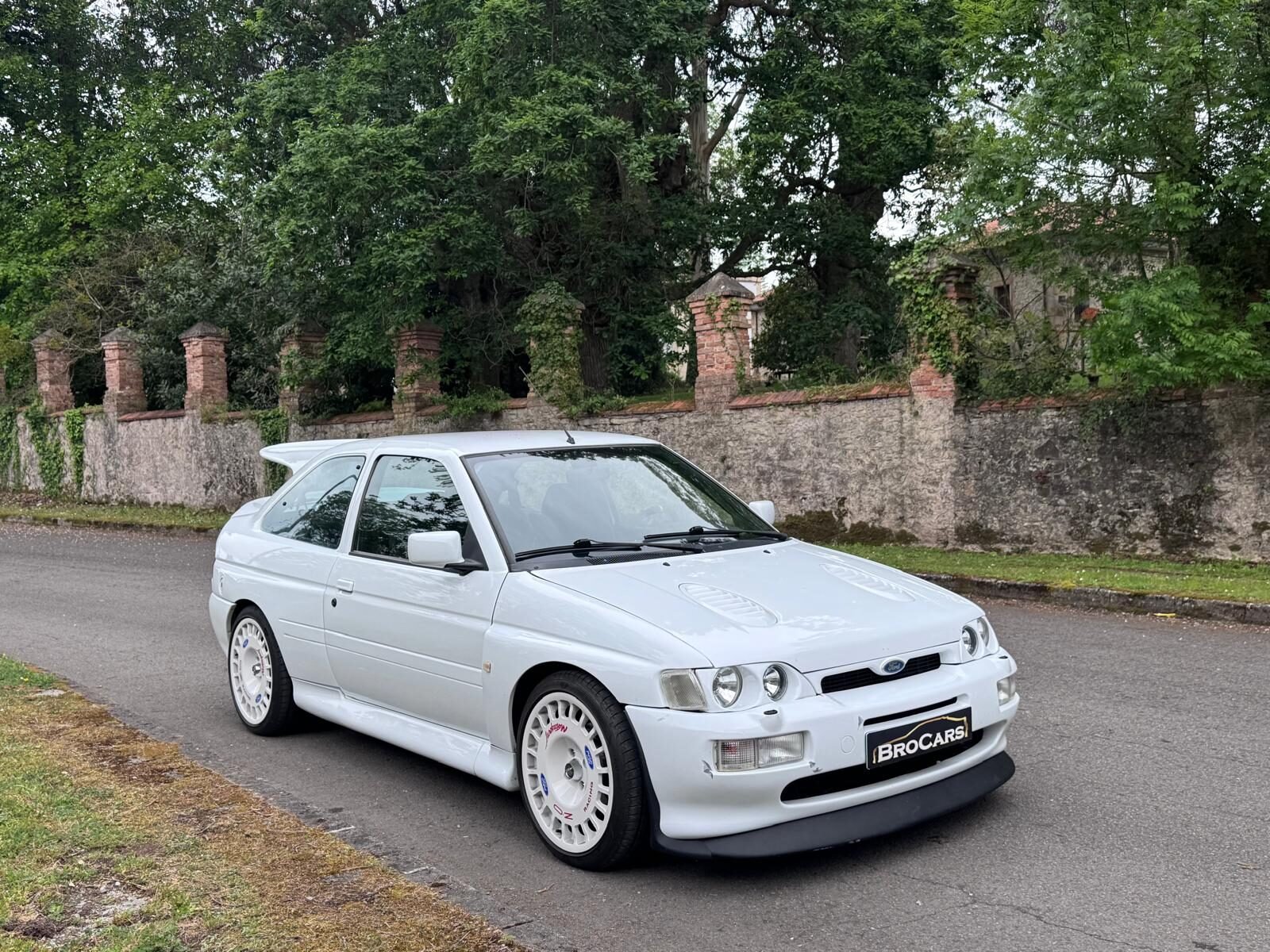 FORD ESCORT RS COSWORTH