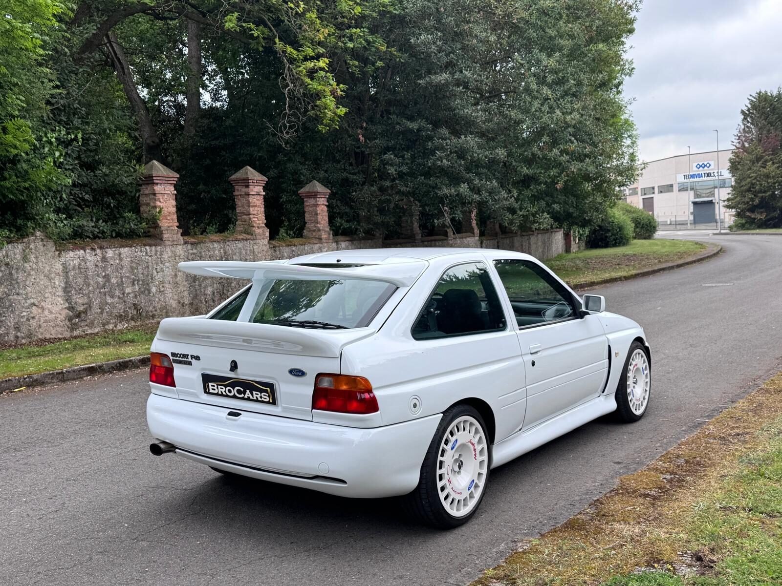 FORD ESCORT RS COSWORTH