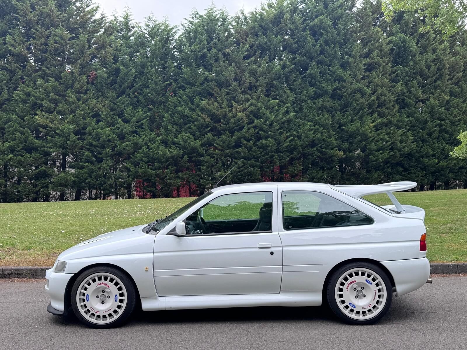 FORD ESCORT RS COSWORTH