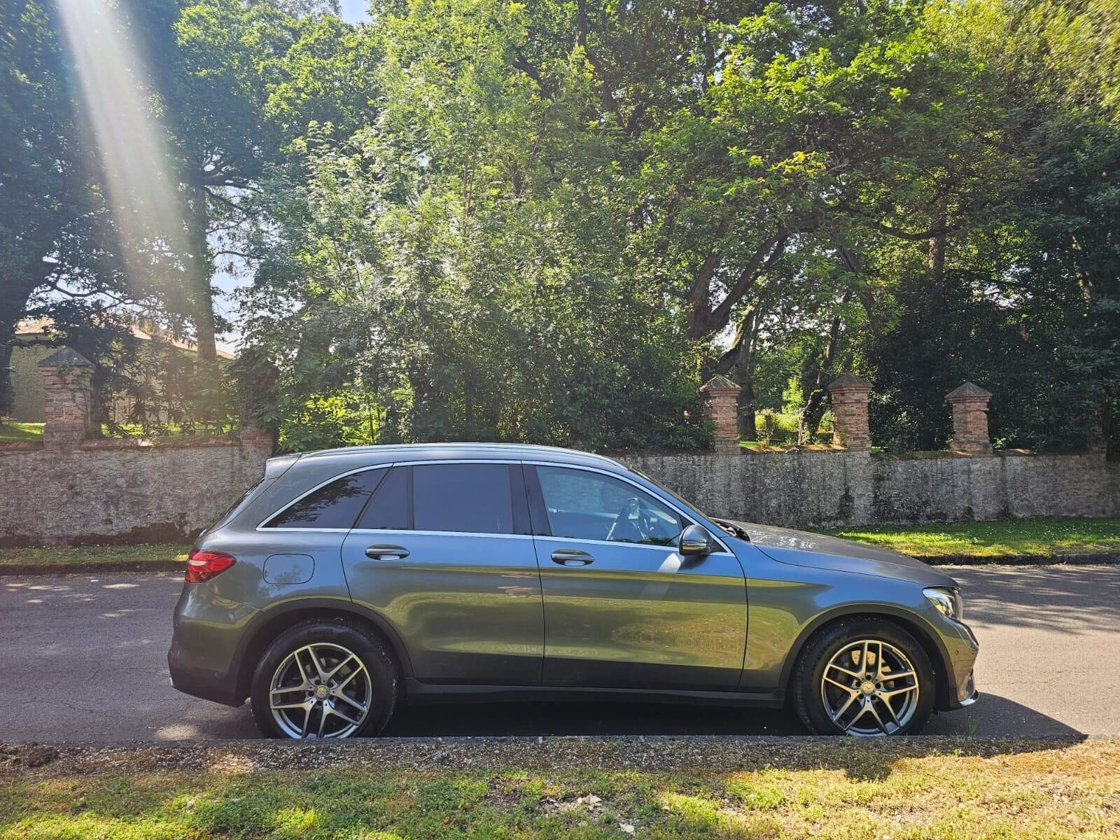 MERCEDES-BENZ GLC 250 Amg 4 Matic 