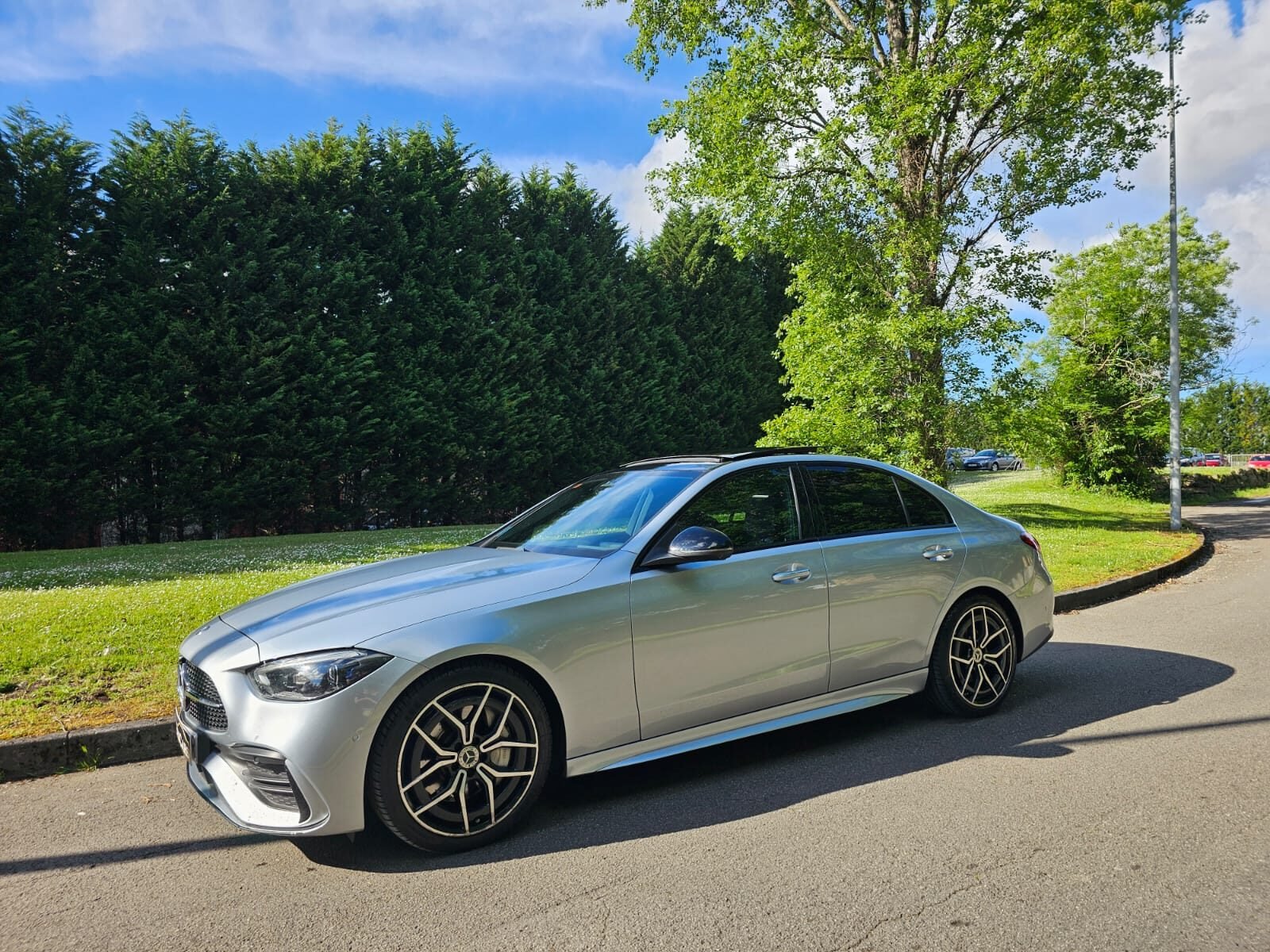 MERCEDES-BENZ C220 AMG 