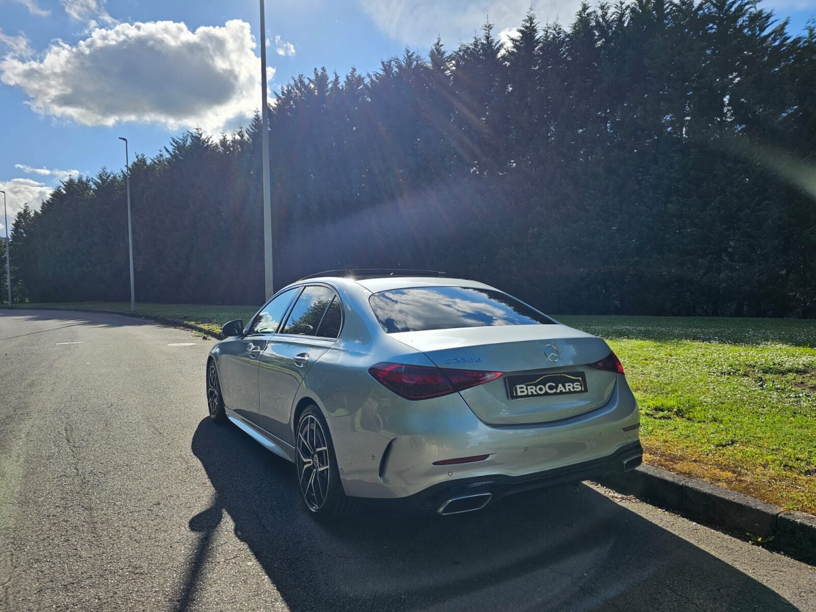 MERCEDES-BENZ C220 AMG 
