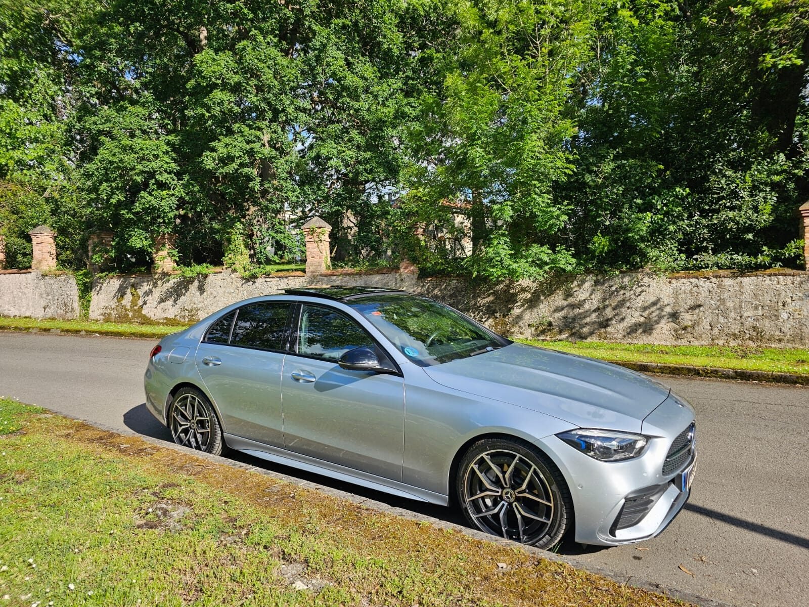 MERCEDES-BENZ C220 AMG 