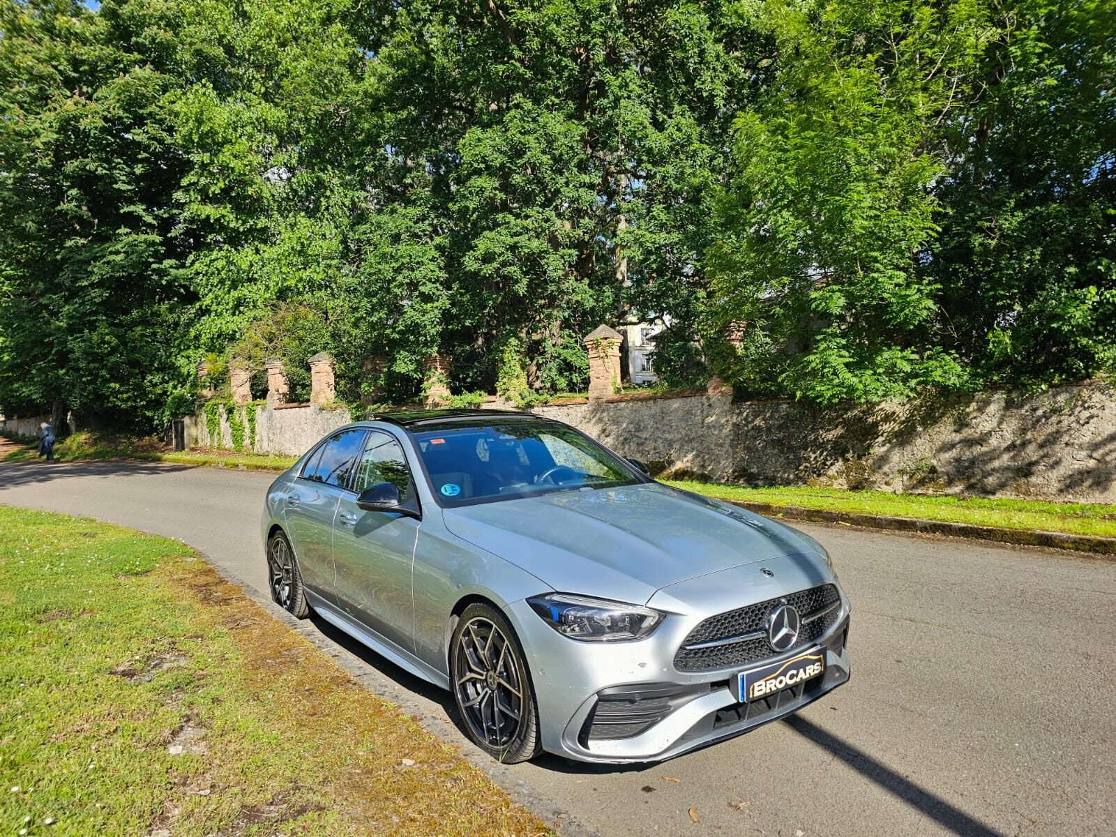 MERCEDES-BENZ C220 AMG 