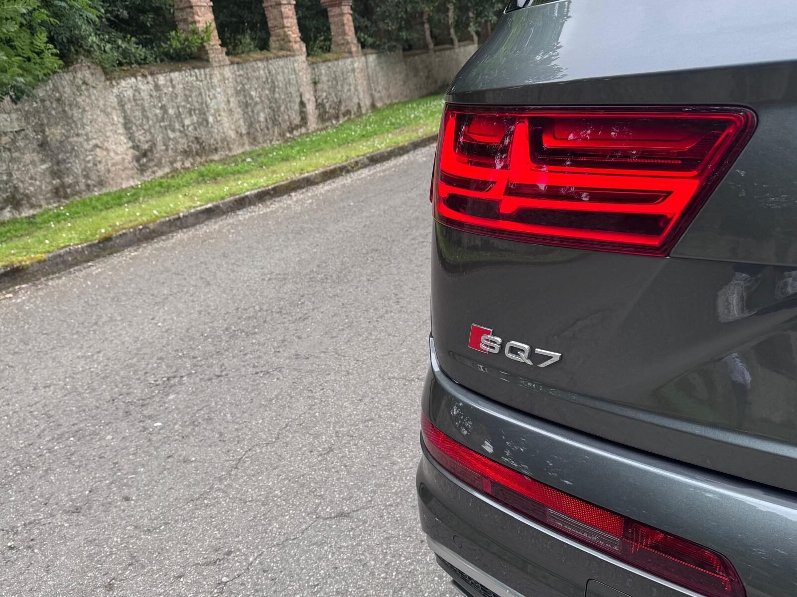 AUDI SQ7