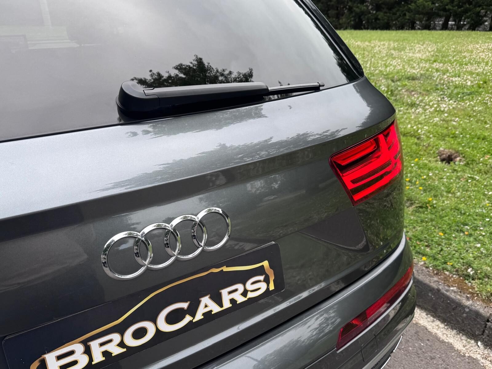 AUDI SQ7