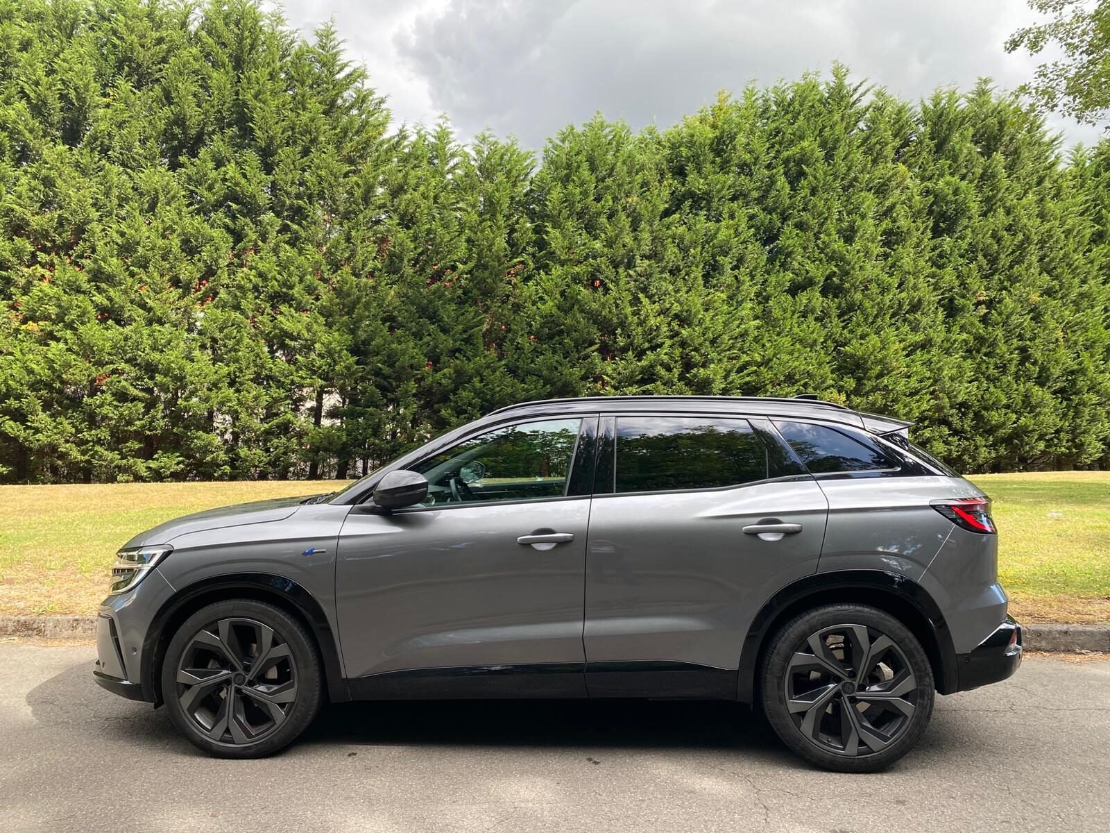 RENAULT AUSTRAL TECHNO ESPIRIT ALPINE HYBRID