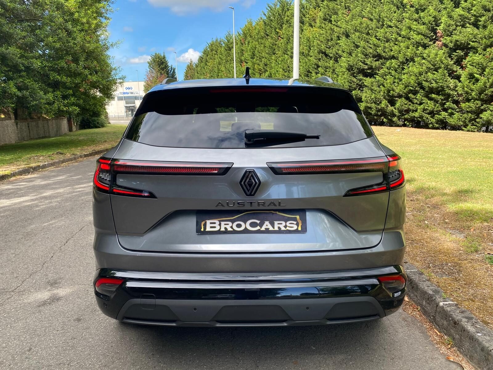 RENAULT AUSTRAL TECHNO ESPIRIT ALPINE HYBRID