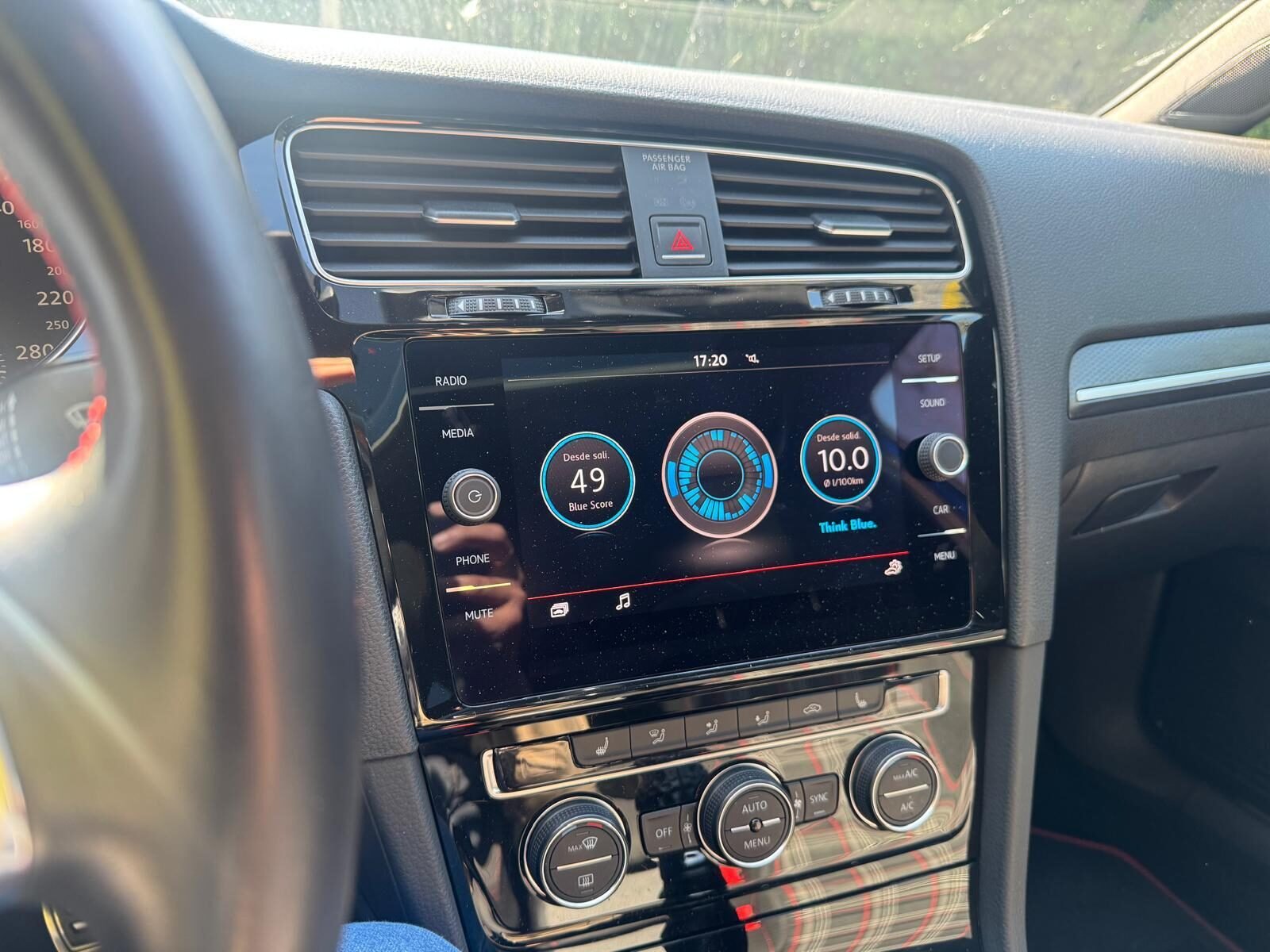 VOLKSWAGEN GOLF GTI 