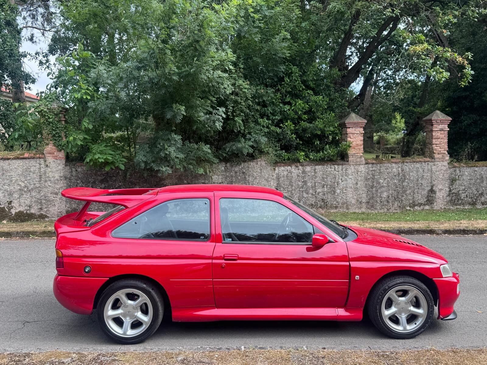 FORD ESCORT RS COSWORTH