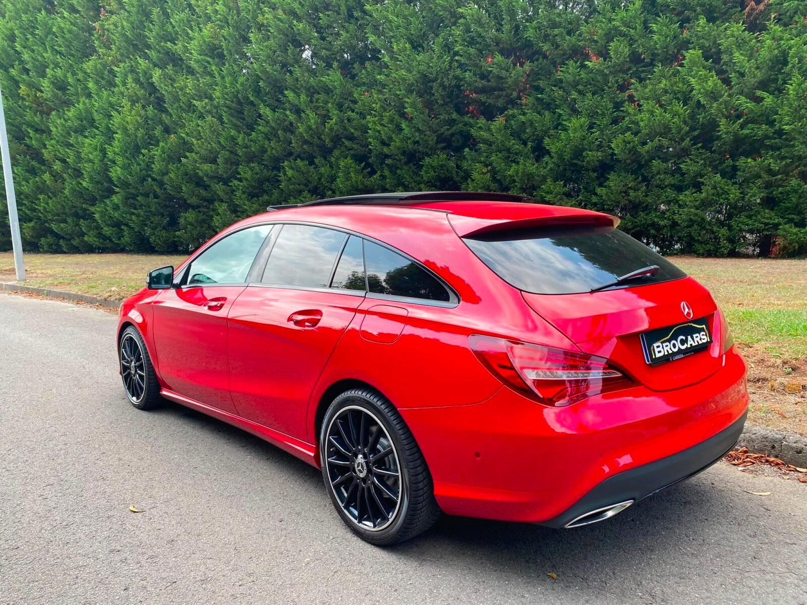 MERCEDES-BENZ