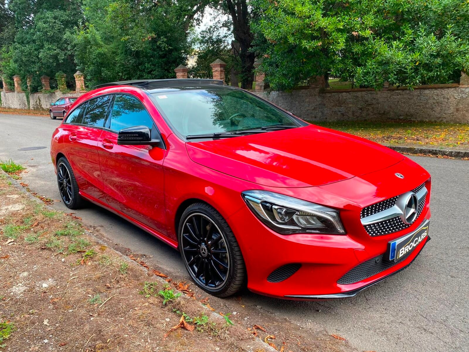 MERCEDES-BENZ