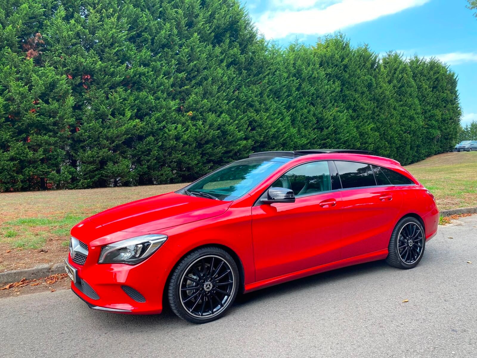 MERCEDES-BENZ