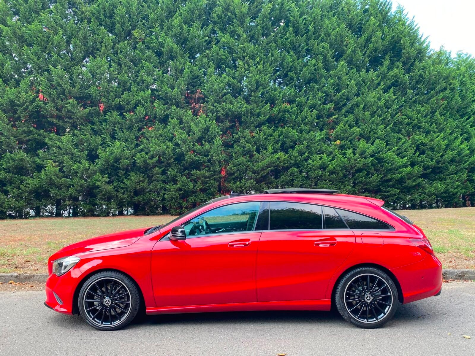 MERCEDES-BENZ